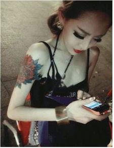 网红吃瓜纹身美女,网红吃瓜纹身美女生态圈揭秘